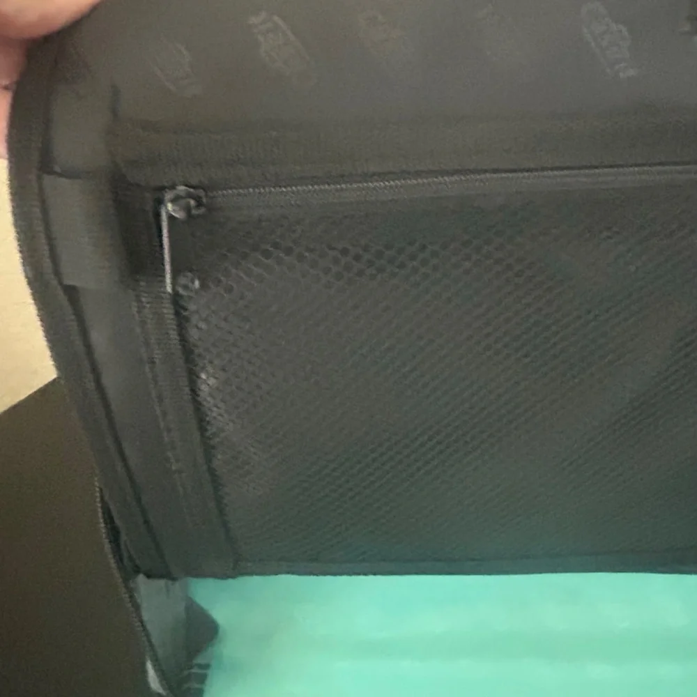 Case it Zipper Binder